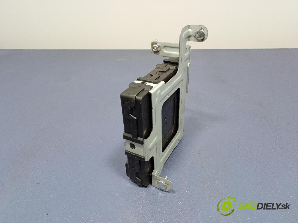 Kia Xceed 2025 riadiaca jednotka Komfortu 954B0-J7040