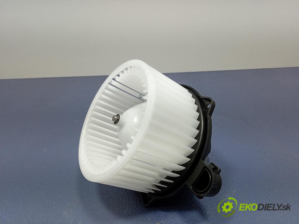 Kia Xceed 2025 ventilátor Vzduch: EB1D1NXJAA