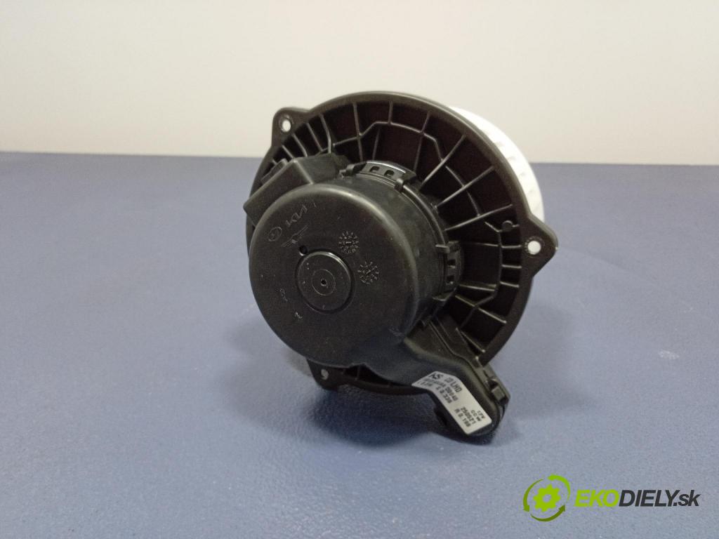 Kia Xceed 2025 ventilátor Vzduch: EB1D1NXJAA