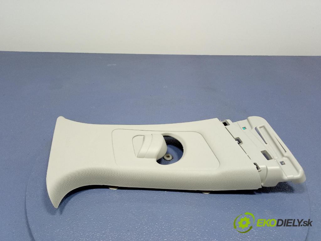 Kia Xceed 2025 kryt Plast: Interiéry: 85840-J7000ED