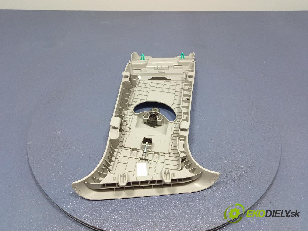 Kia Xceed 2025 kryt Plast: Interiéry: 85830-J7000ED