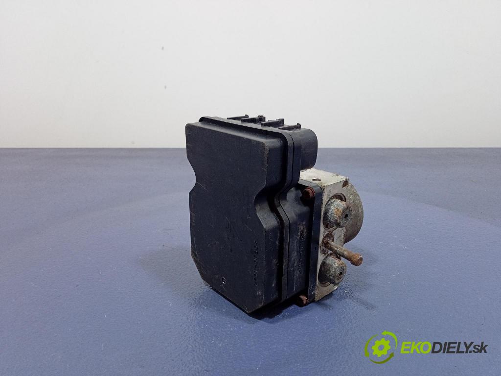 Nissan Maxima 2005 čerpadlo ABS x 476608Y001