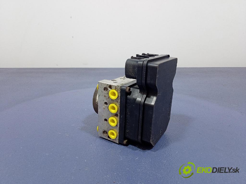 Nissan Maxima 2005 čerpadlo ABS x 476608Y001