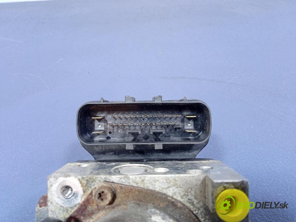 Nissan Maxima 2005 čerpadlo ABS x 476608Y001