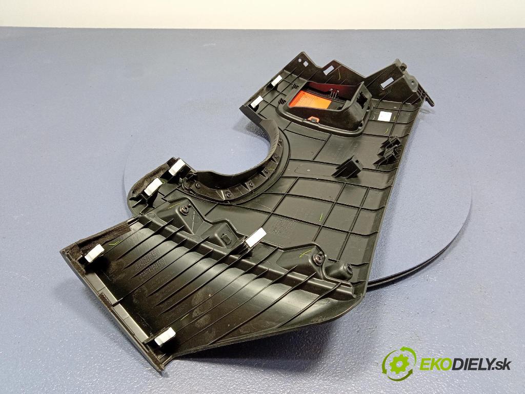 Kia Xceed 2025 kryt Plast: Interiéry: 84705-J7000