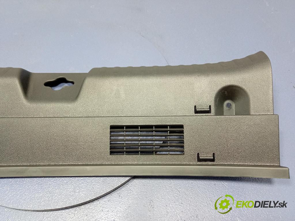 Kia Xceed 2025 lišta kufra: 85771-J7700