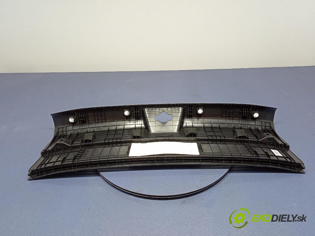 Kia Xceed 2025 lišta kufra: 85771-J7700