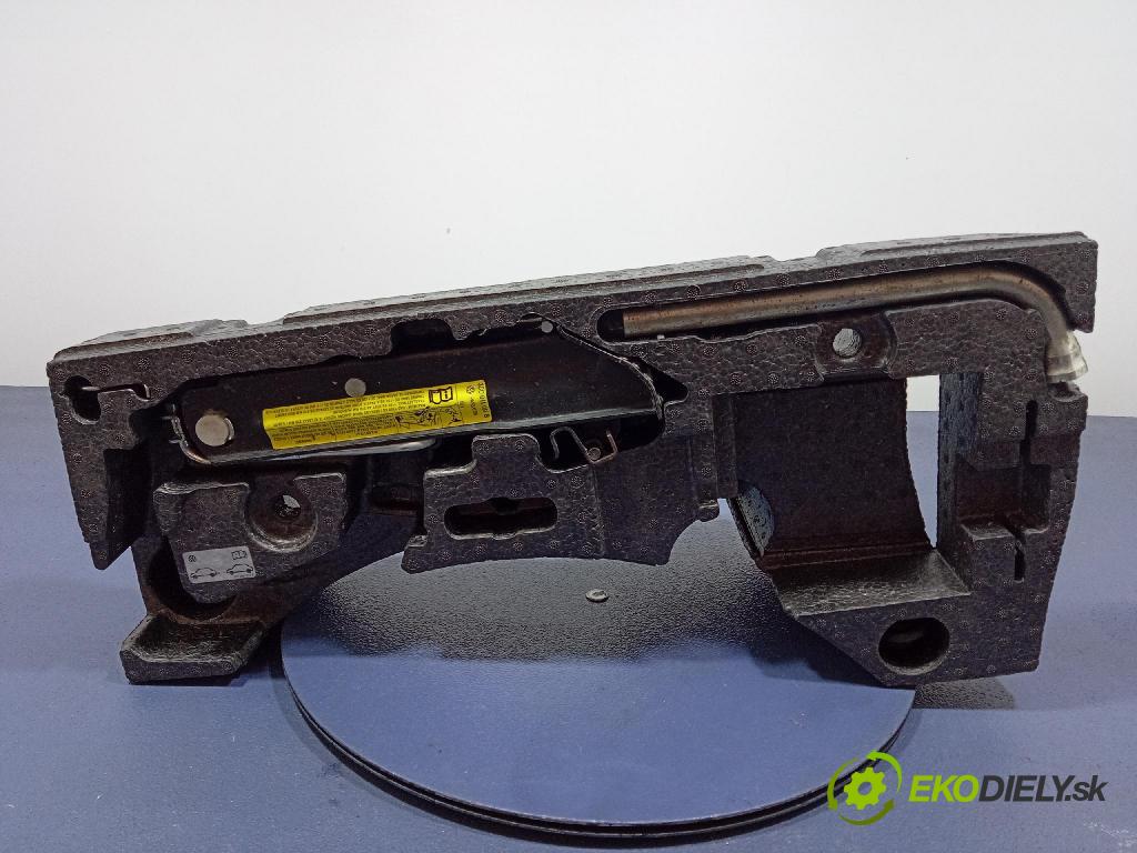 Vw Passat 2007 Kulisa radenia 3C5012115D