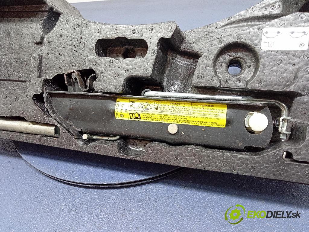 Vw Passat 2007 Kulisa radenia 3C5012115D