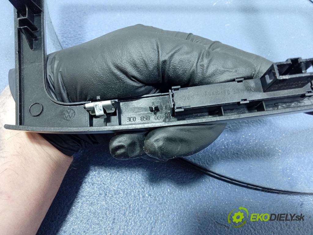 Vw Passat 2007 lišta Dekoratívne: Vnútri: 3C1857212