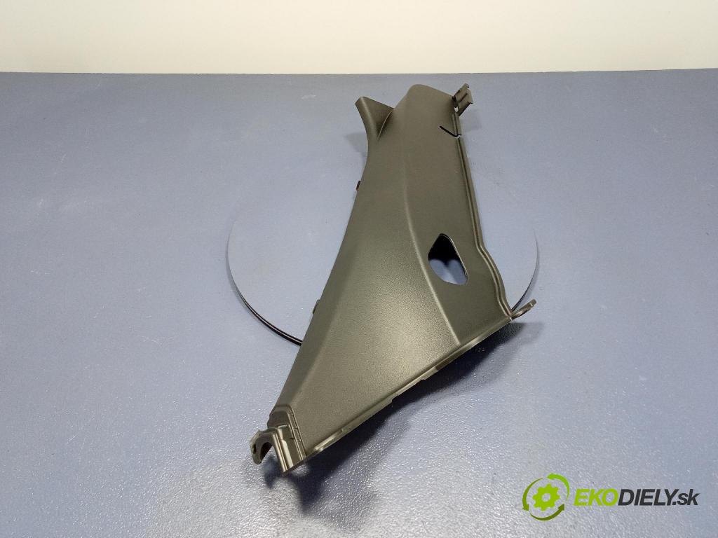 Kia Xceed 2025 lišta Dekoratívne: 85896J7700WK