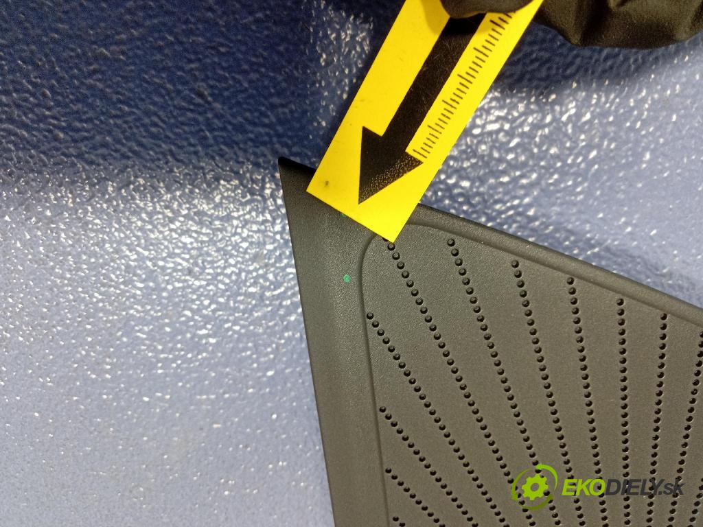 Kia Xceed 2025 kryt Plast: Interiéry: 84715J7AA0