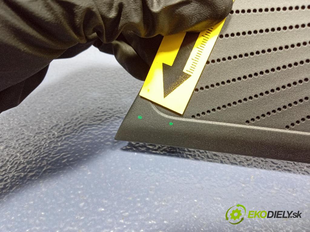 Kia Xceed 2025 kryt Plast: Interiéry: 84715J7AA0