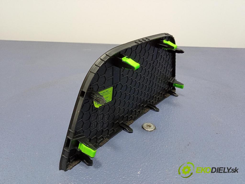 Kia Xceed 2025 kryt Plast: Interiéry: 84715J7AA0