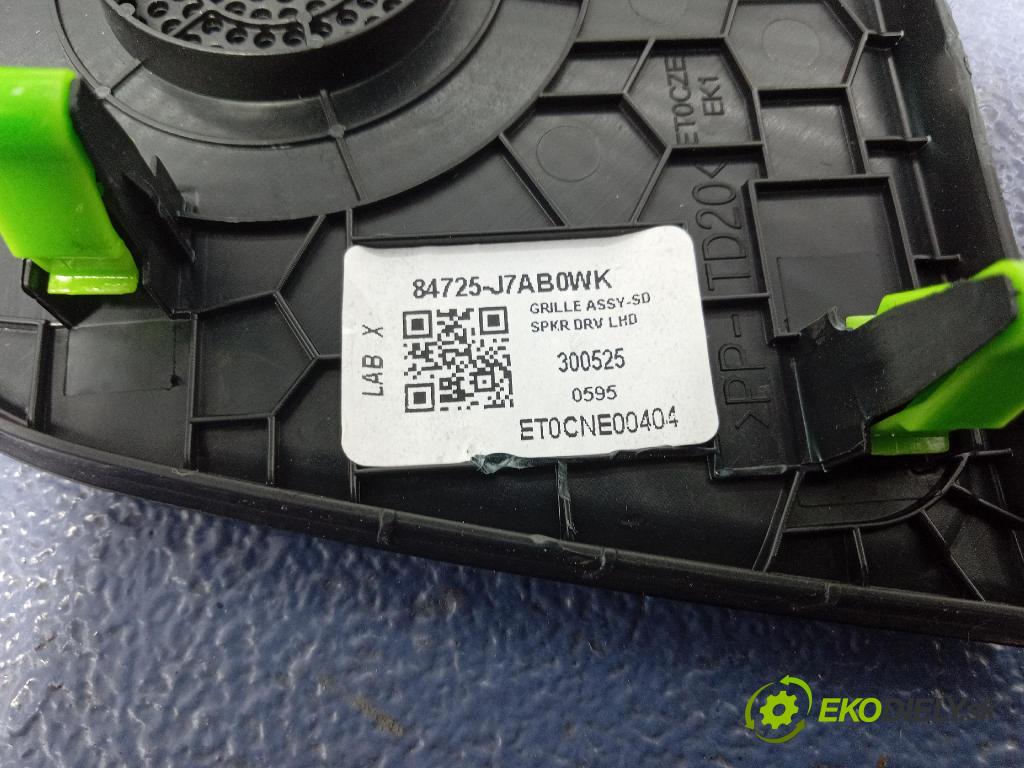 Kia Xceed 2025 kryt Plast: Interiéry: 84725J7AB0