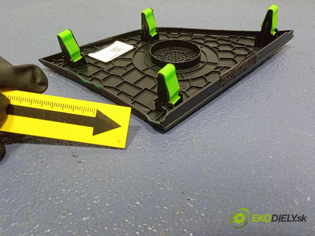 Kia Xceed 2025 kryt Plast: Interiéry: 84725J7AB0