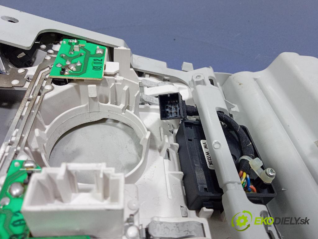 Vw Passat 2007 Svietidlá: Vnútri: 1K0868837E