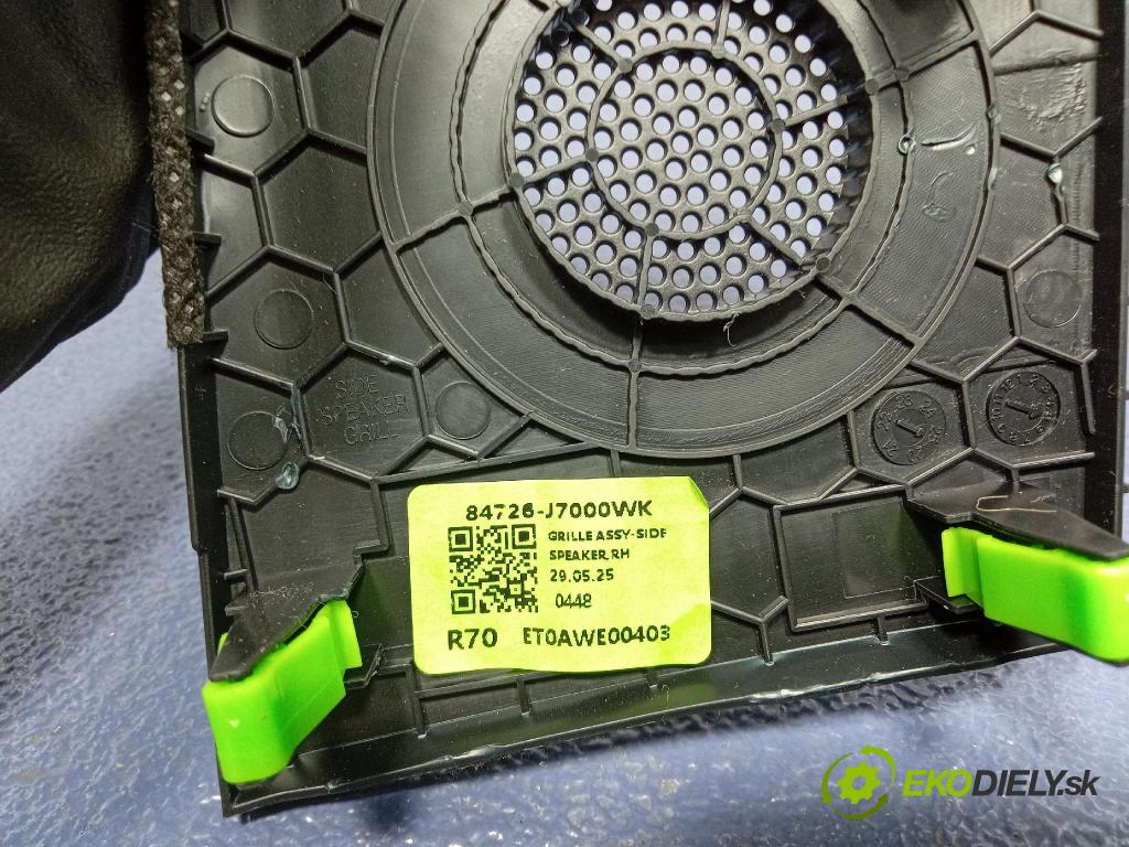 Kia Xceed 2025 kryt Plast: Interiéry: 84726J7000