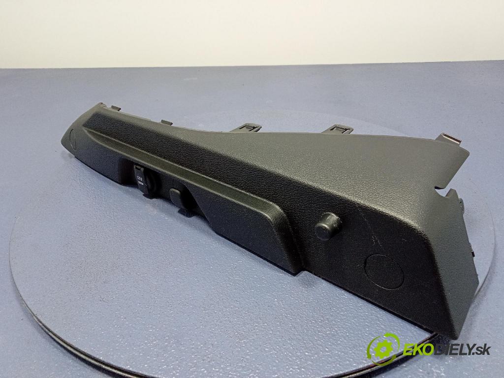 Kia Xceed 2025 Čalounictví: kufra: 85911J7700