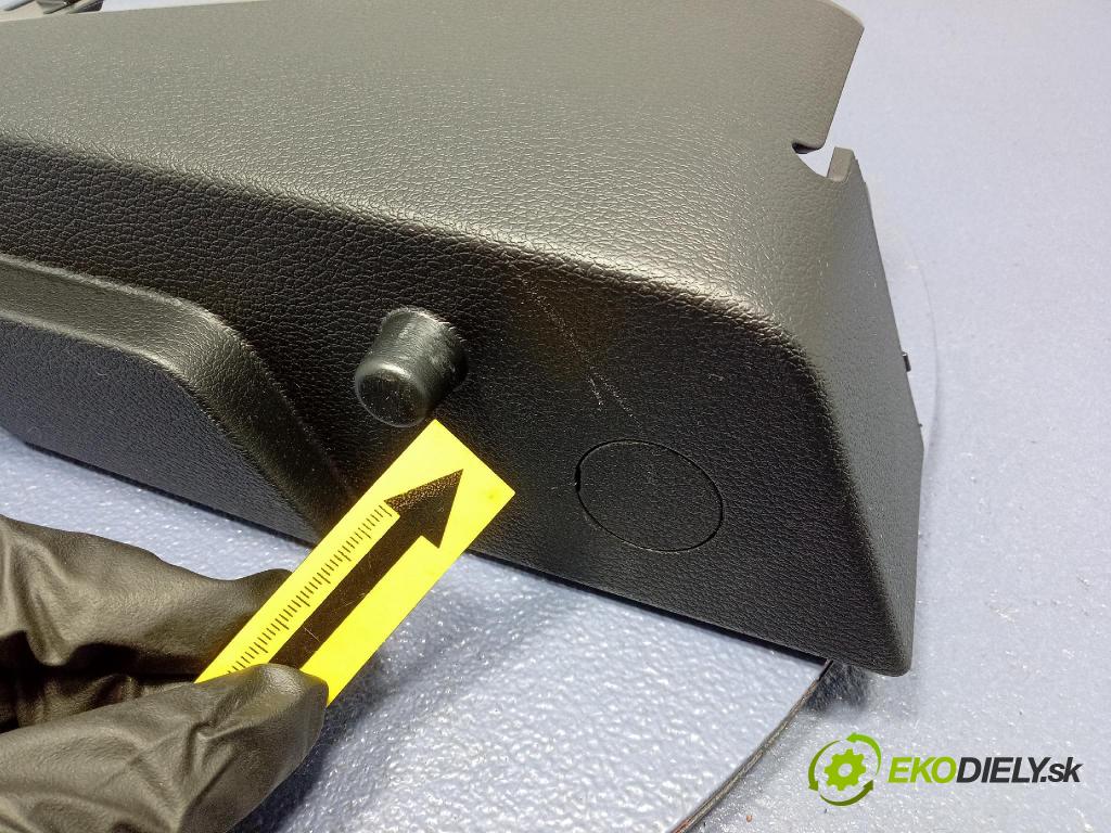 Kia Xceed 2025 Čalounictví: kufra: 85911J7700