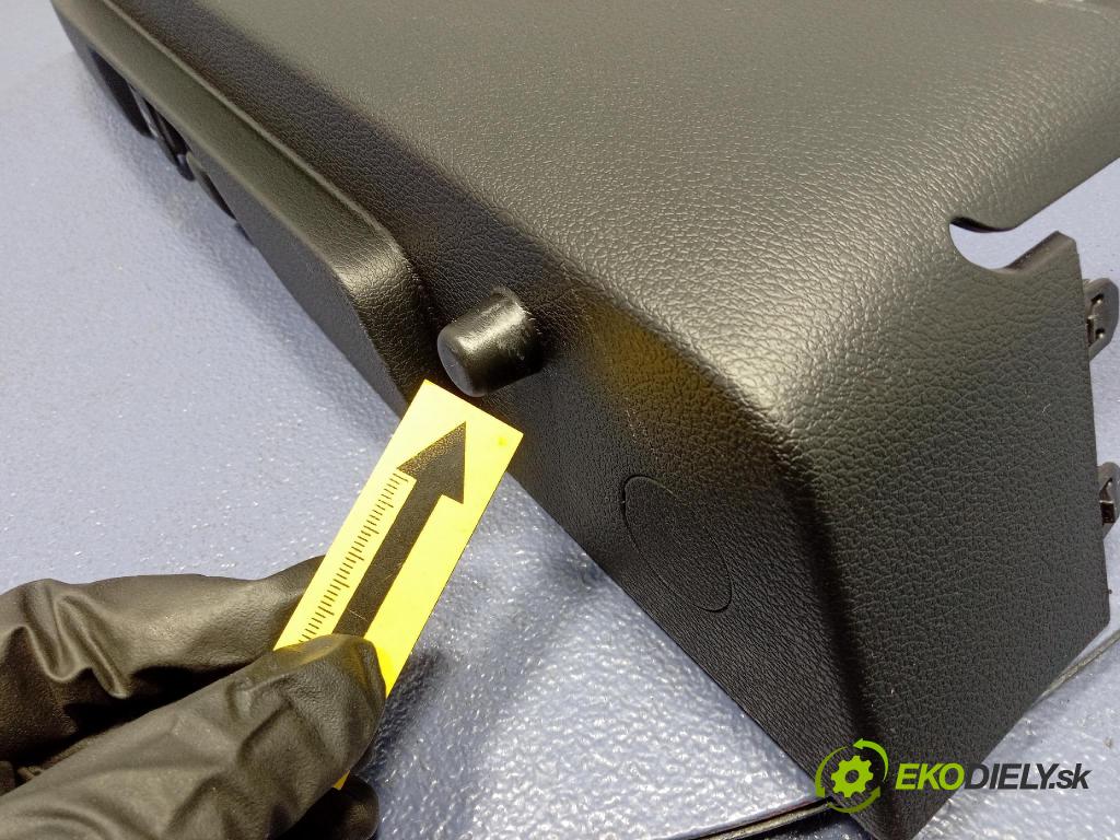 Kia Xceed 2025 Čalounictví: kufra: 85911J7700