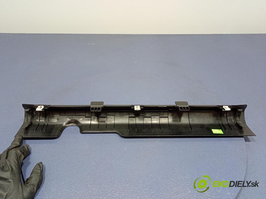 Kia Xceed 2025 Čalounictví: kufra: 85881J7700