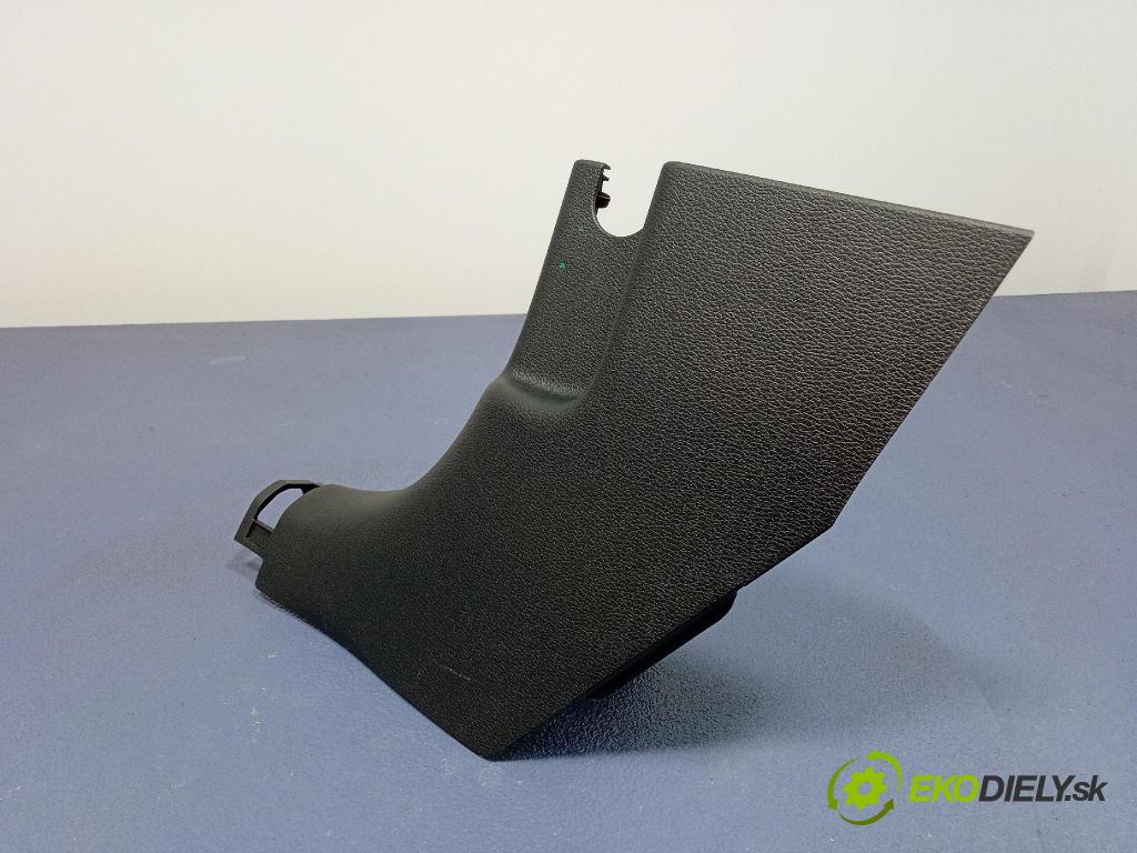 Kia Xceed 2025 kryt Plast: Interiéry: 85823J7000
