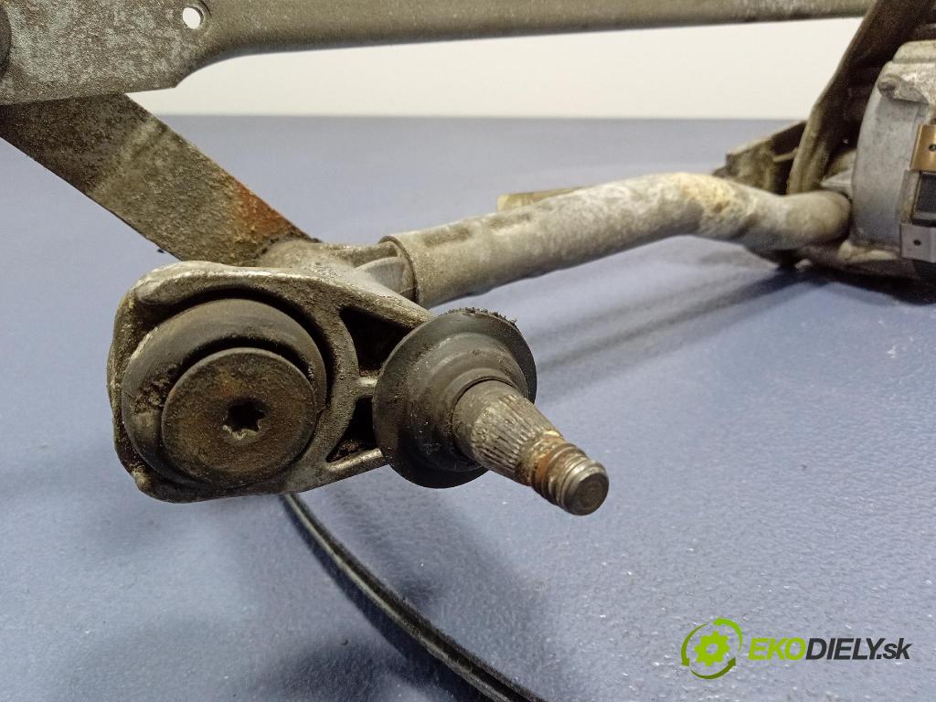 Audi A3 2007 mechanizmus motor: Stierače: Predné 8P1955023K