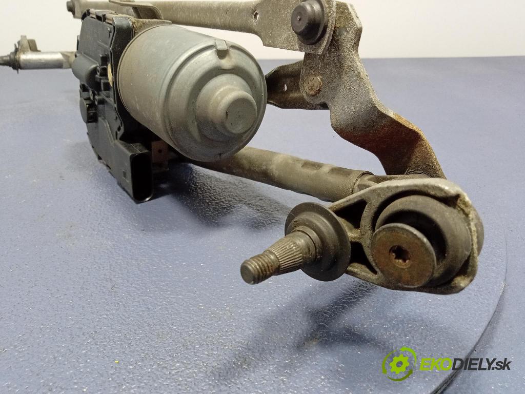 Audi A3 2007 mechanizmus motor: Stierače: Predné 8P1955023K