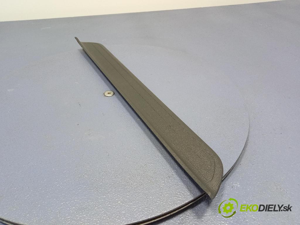 Kia Xceed 2025 kryt Plast: Interiéry: 85873J7100