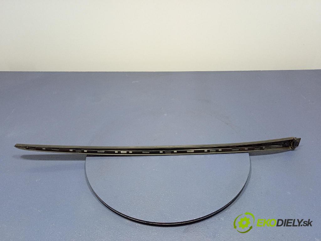 Kia Xceed 2025 lišta Dekoratívne: 86133J7000