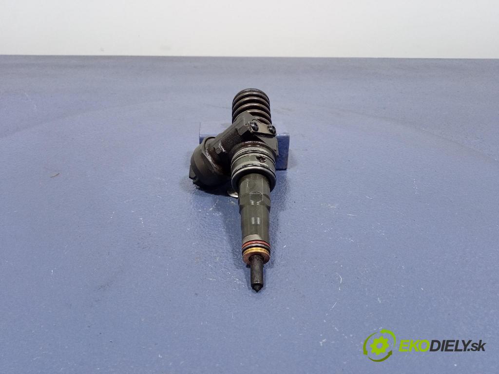 Vw Passat 2007 vstrek 038130073BQ