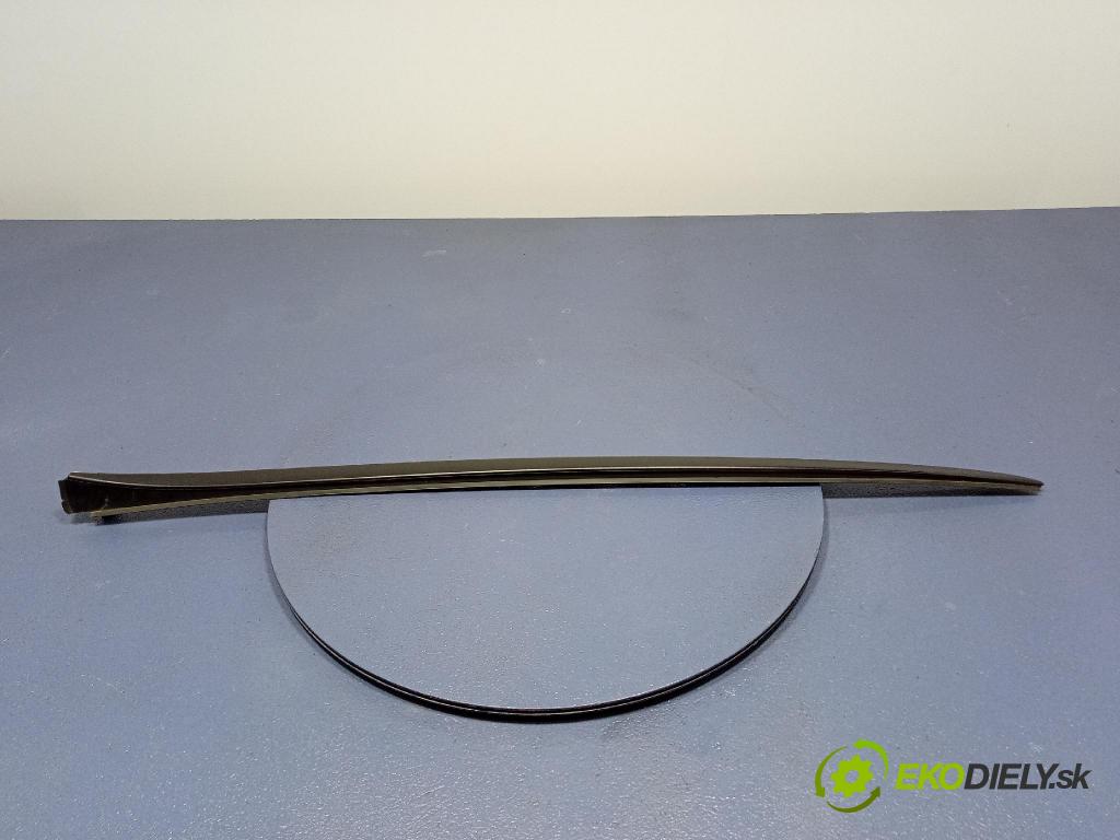 Kia Xceed 2025 lišta Dekoratívne: 86134J7000