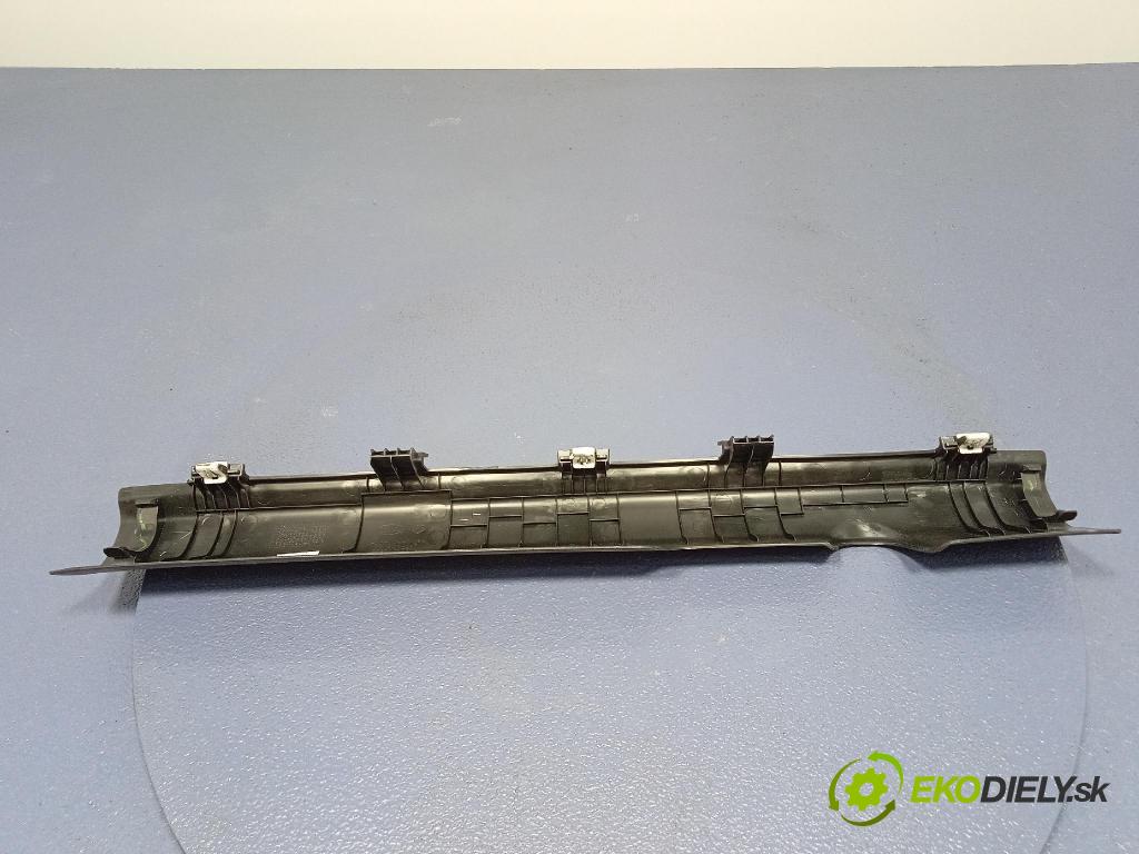 Kia Xceed 2025 lišta Dekoratívne: 85871J7000