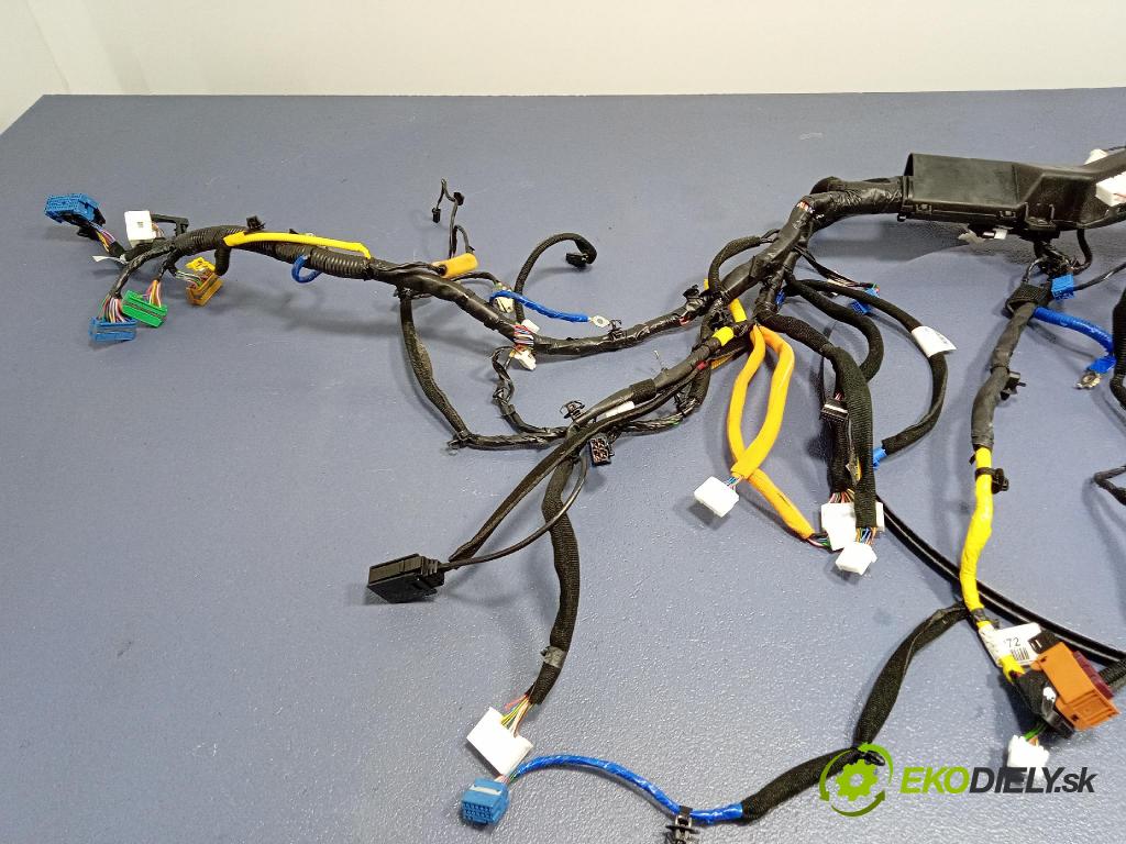 Kia Xceed 2025 inštalácia Elektrický: 91093-J7080