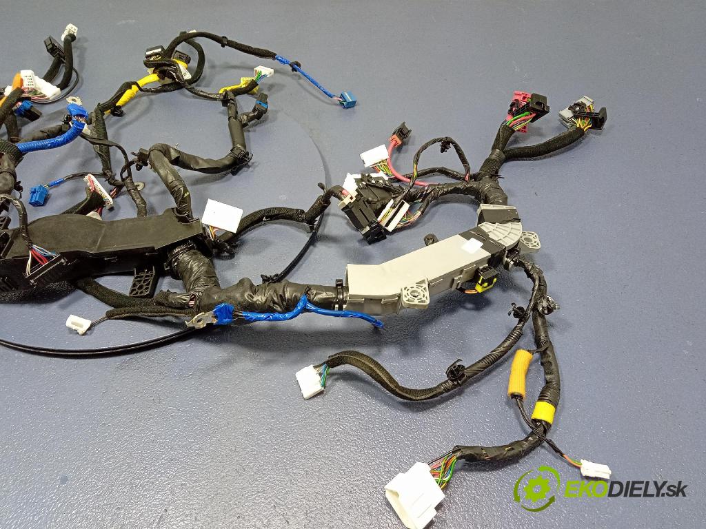 Kia Xceed 2025 inštalácia Elektrický: 91093-J7080