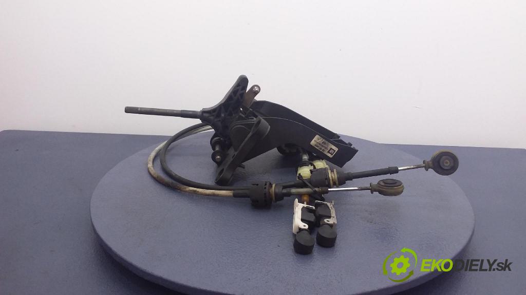 Opel Zafira 2005 kulisa Změny Ozubené kola: 55351959