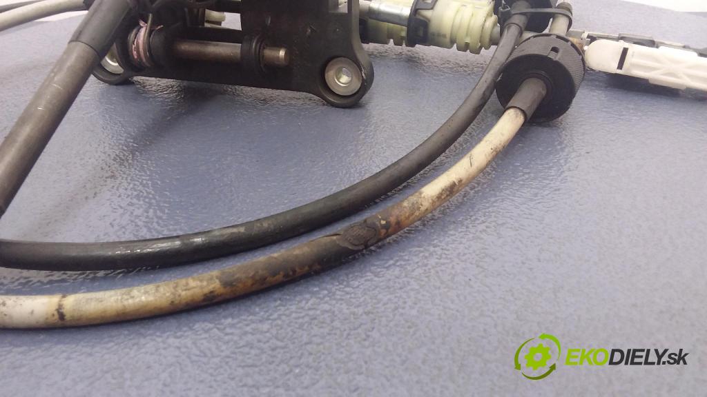 Opel Zafira 2005 kulisa Změny Ozubené kola: 55351959