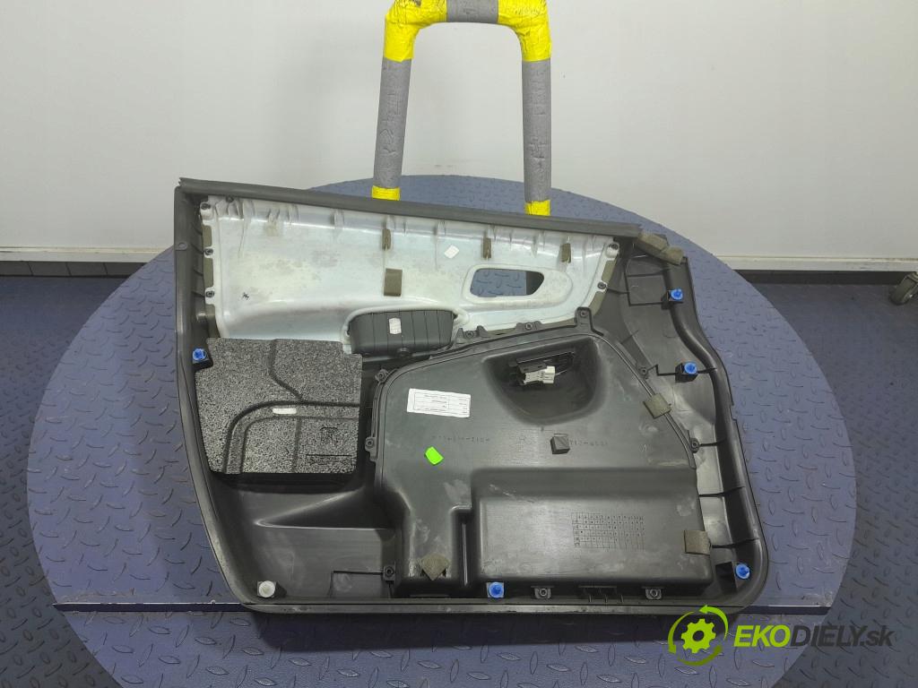 Suzuki Ignis 2006 Čalounictví: dvere Predné Prava: 01