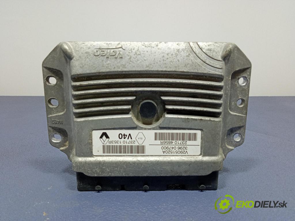 Renault Megane 2013 riadiaca jednotka 237101353R