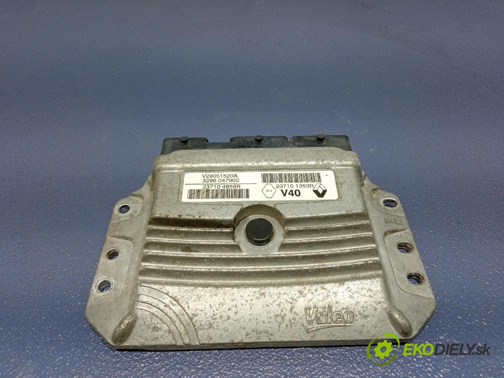 Renault Megane 2013 riadiaca jednotka 237101353R