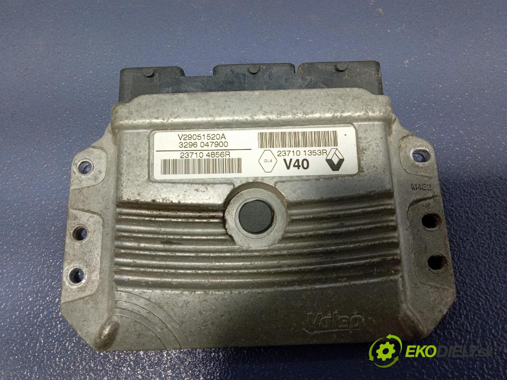 Renault Megane 2013 riadiaca jednotka 237101353R