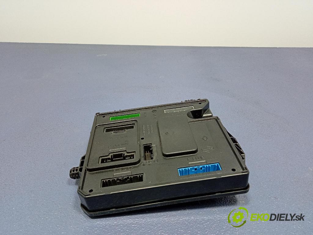 Renault Megane 2013 riadiaca jednotka 284B18853R