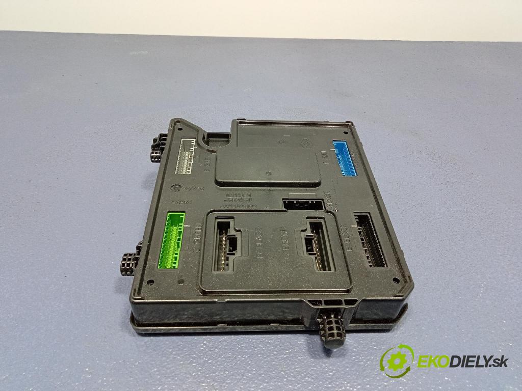 Renault Megane 2013 riadiaca jednotka 284B18853R