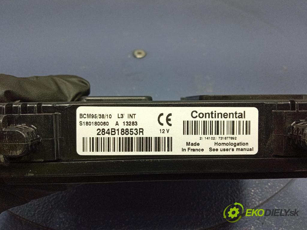 Renault Megane 2013 řídící jednotka 284B18853R