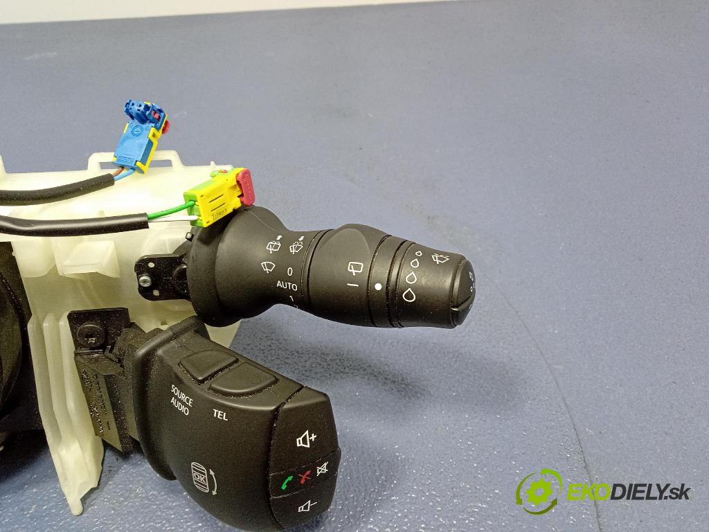 Renault Megane 2013 prepínač Komplex: 255670019R