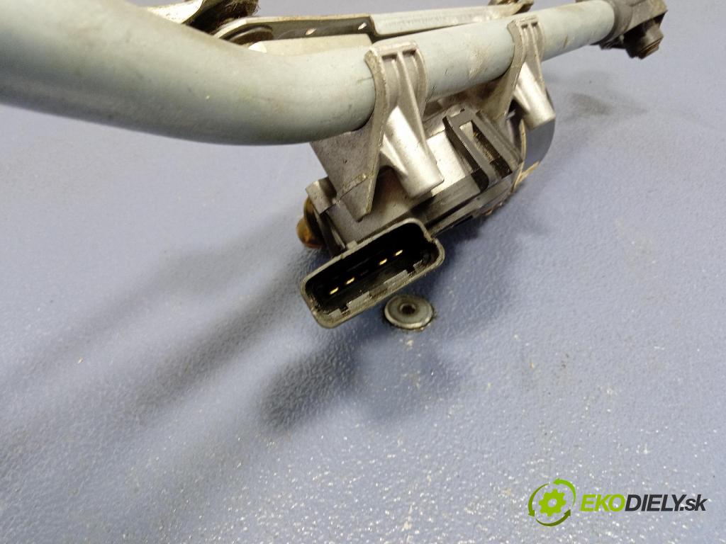 Renault Megane 2013 mechanizmus motor: Stierače: Predné W000007226