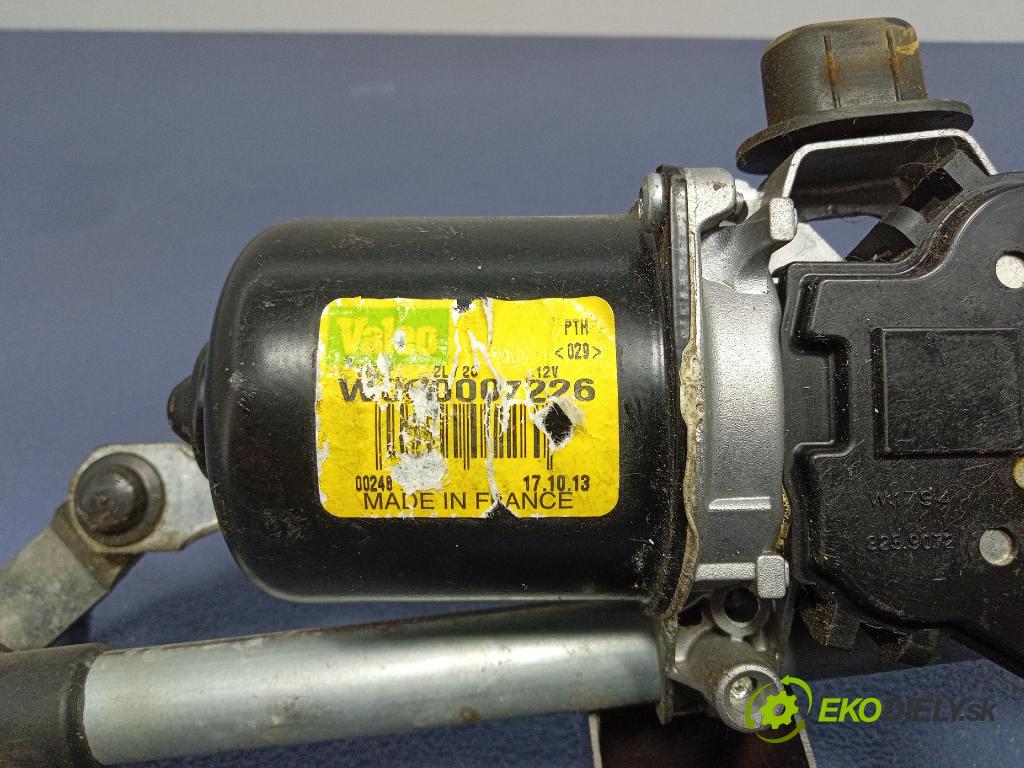Renault Megane 2013 mechanizmus motor: Stierače: Predné W000007226
