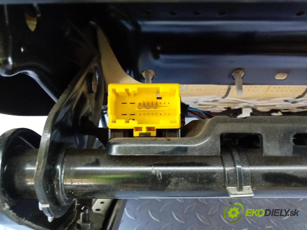 Renault Megane 2013 Sedačka Ovládače: