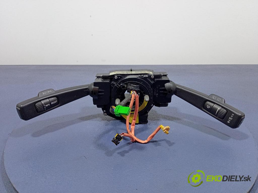 Volvo V50 2009 prepínač Komplex: 31313108